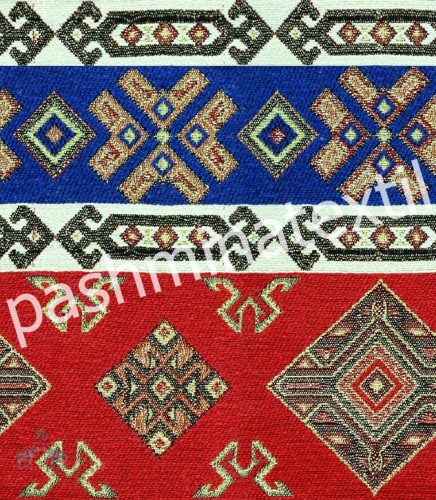 Piros-kék fehér kilim mintás